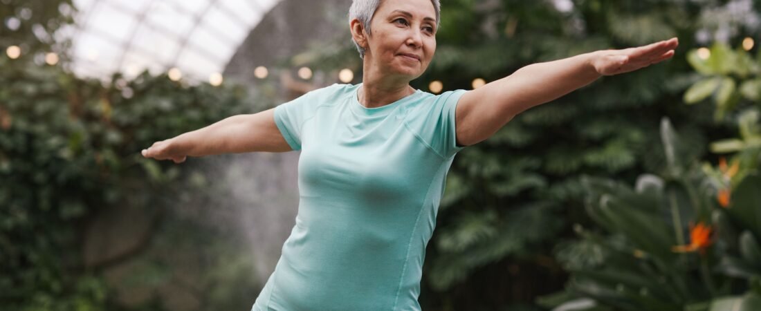 How to Lose Weight During Menopause Naturally