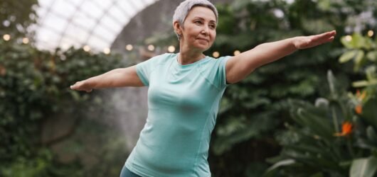 How to Lose Weight During Menopause Naturally